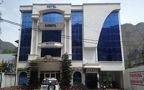 Sandhya Palace 3*
