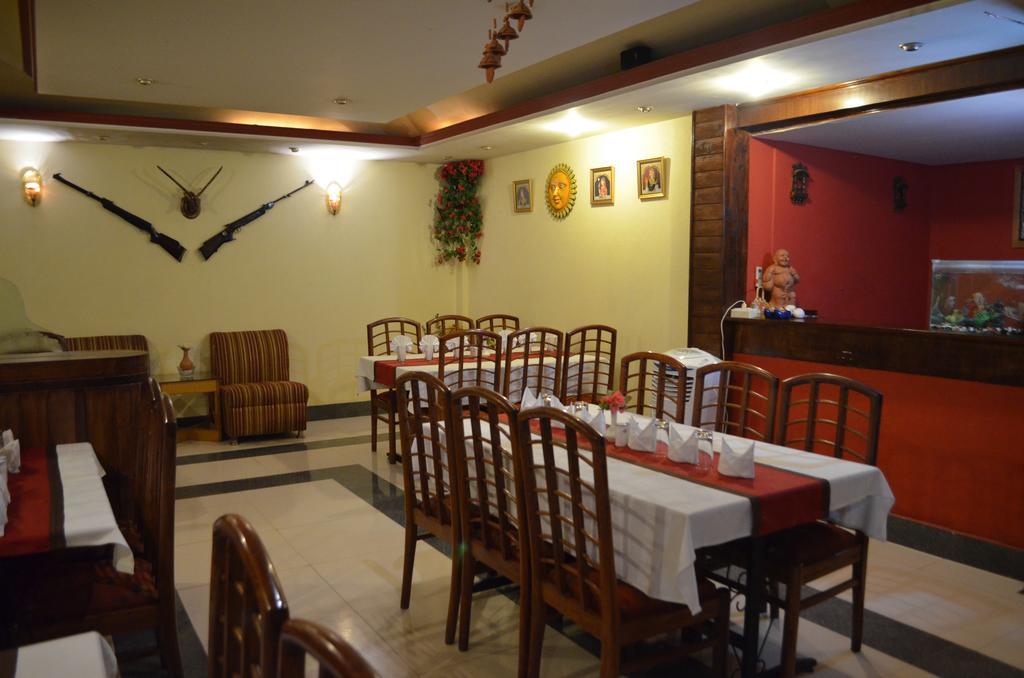 Hotel Sandhya Palace Shamshi Exterior photo
